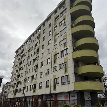 Aura Apartments-modern,familyheaven,bus Station