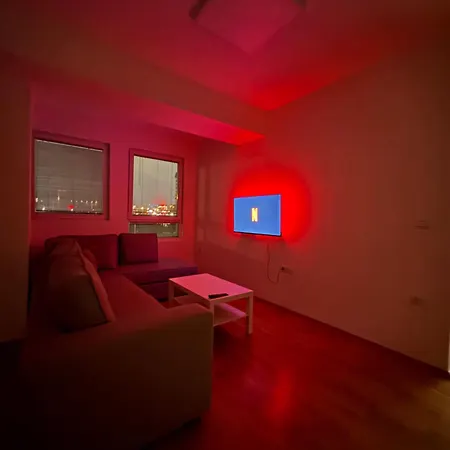 Appartamento Aura Apartments-modern,familyheaven,bus Station *